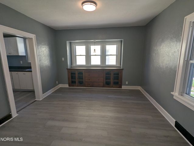 2034 Fernwood Avenue, Toledo, OH 43607