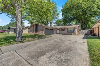 8703 E 29th Street, Tulsa, OK 74129
