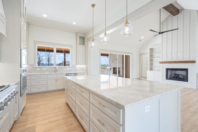 148 Madison 7218, Fayetteville, AR 72738