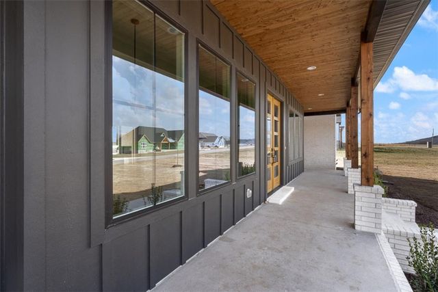 148 Madison 7218, Fayetteville, AR 72738