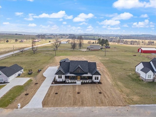 148 Madison 7218, Fayetteville, AR 72738