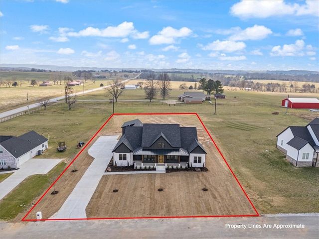 148 Madison 7218, Fayetteville, AR 72738