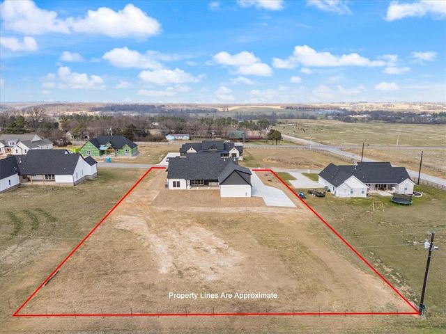 148 Madison 7218, Fayetteville, AR 72738