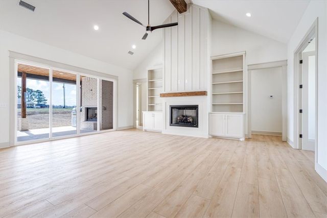 148 Madison 7218, Fayetteville, AR 72738