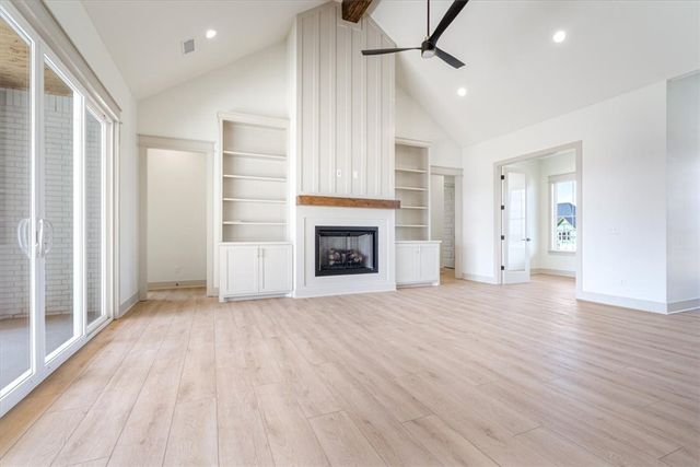 148 Madison 7218, Fayetteville, AR 72738