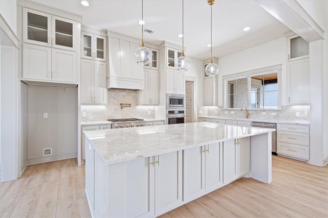 148 Madison 7218, Fayetteville, AR 72738