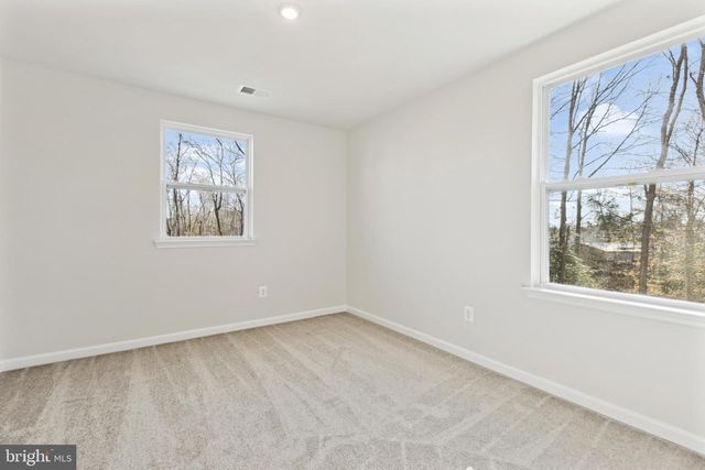 173 LITTLE WHIM RD, Fredericksburg, VA 22405