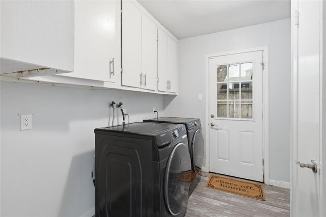5347 Rutherglenn Drive, Houston, TX 77096