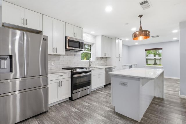 5347 Rutherglenn Drive, Houston, TX 77096