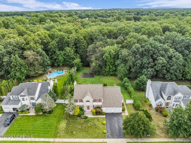 383 Meadowood Road, Jackson, NJ 08527