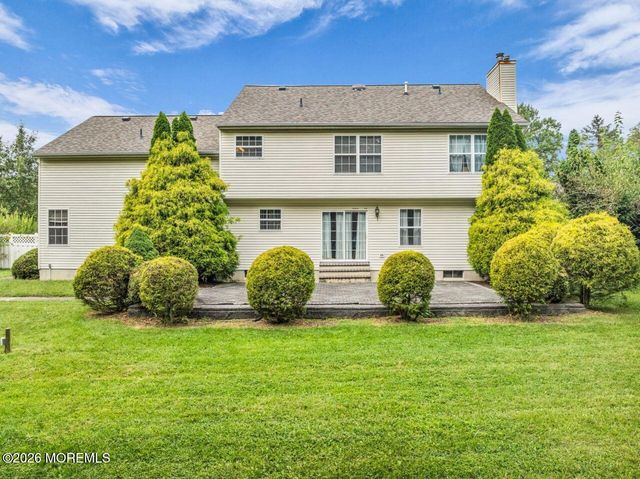 383 Meadowood Road, Jackson, NJ 08527
