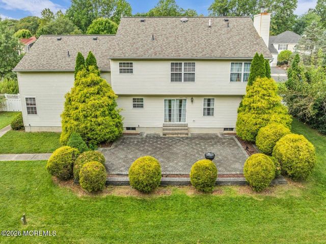 383 Meadowood Road, Jackson, NJ 08527