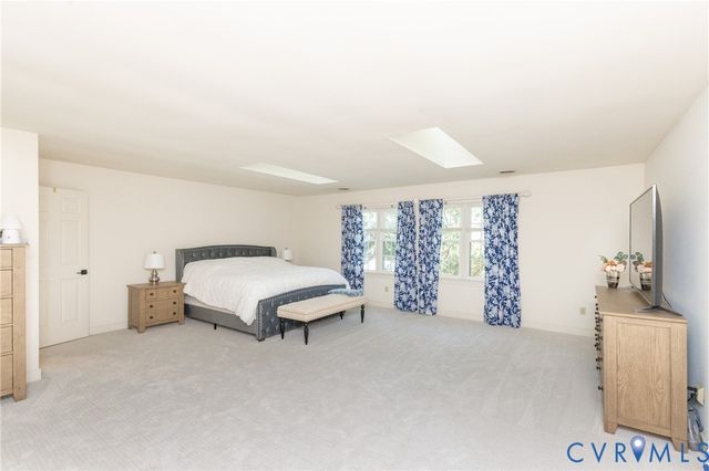 13005 Walton Bluff Ct, Midlothian, VA 23114