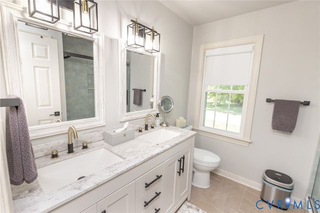 13005 Walton Bluff Ct, Midlothian, VA 23114