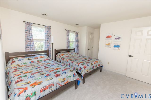 13005 Walton Bluff Ct, Midlothian, VA 23114