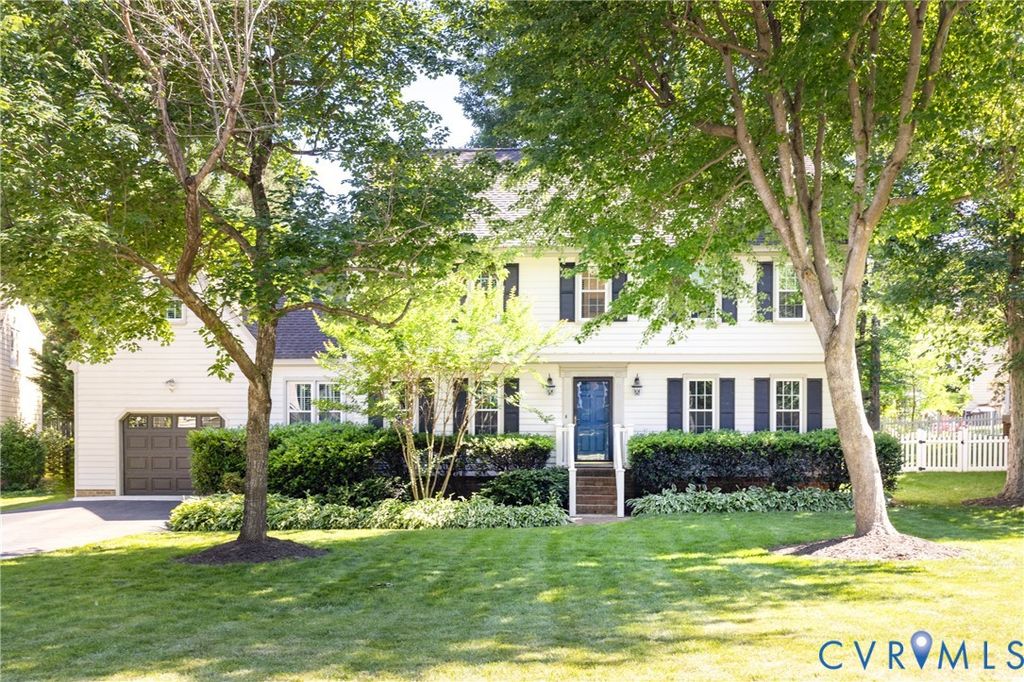 13005 Walton Bluff Ct, Midlothian, VA 23114