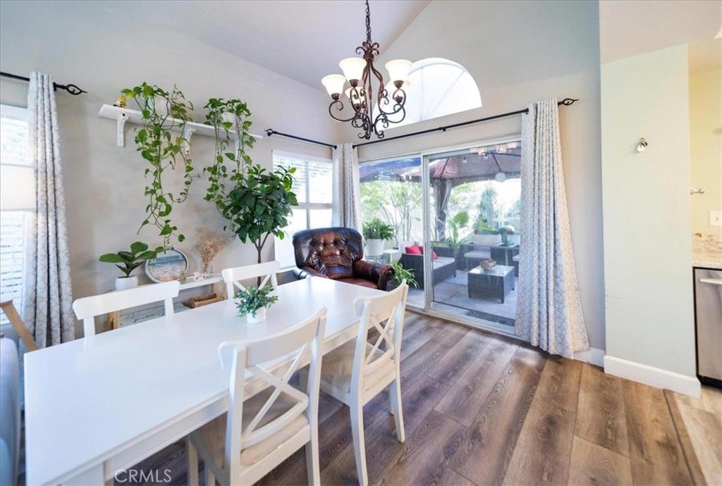 Image 13 of property listing at 2201 Cabana Court, Corona, CA 92879