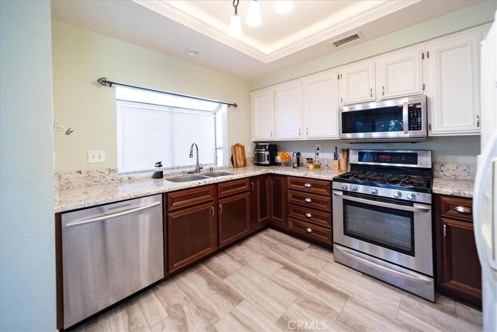 Image 16 of property listing at 2201 Cabana Court, Corona, CA 92879