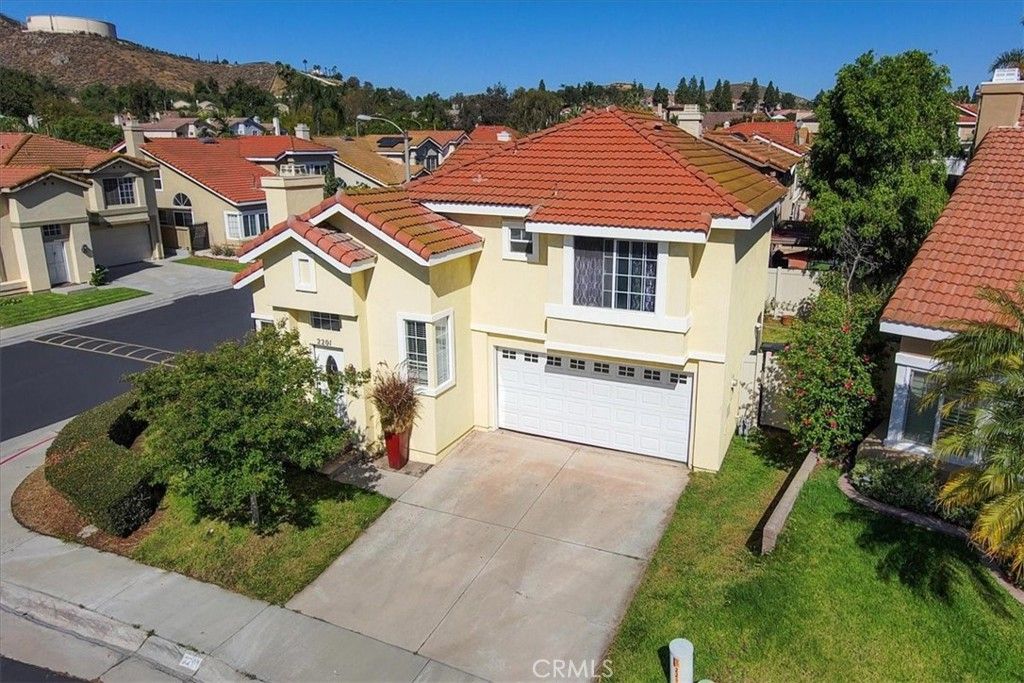 Image 5 of property listing at 2201 Cabana Court, Corona, CA 92879