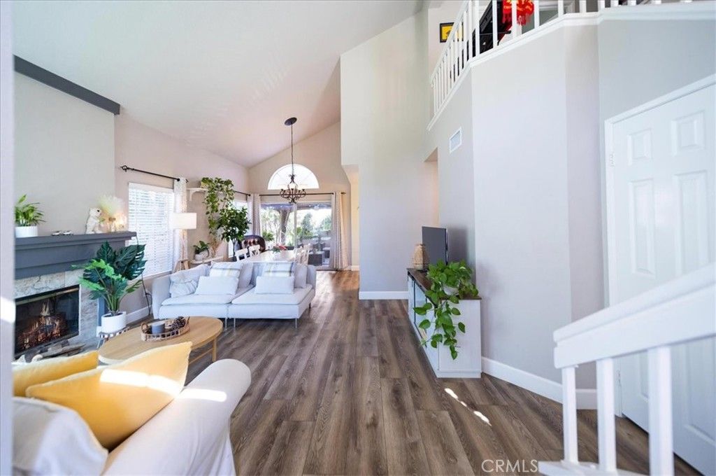 Image 9 of property listing at 2201 Cabana Court, Corona, CA 92879