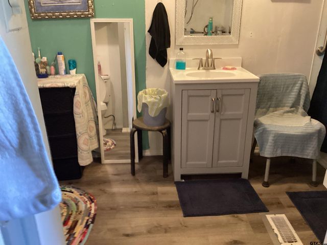 131 E Cedar Lane, Murchison, TX 75778