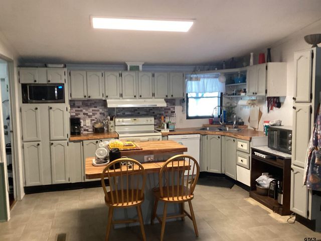 131 E Cedar Lane, Murchison, TX 75778