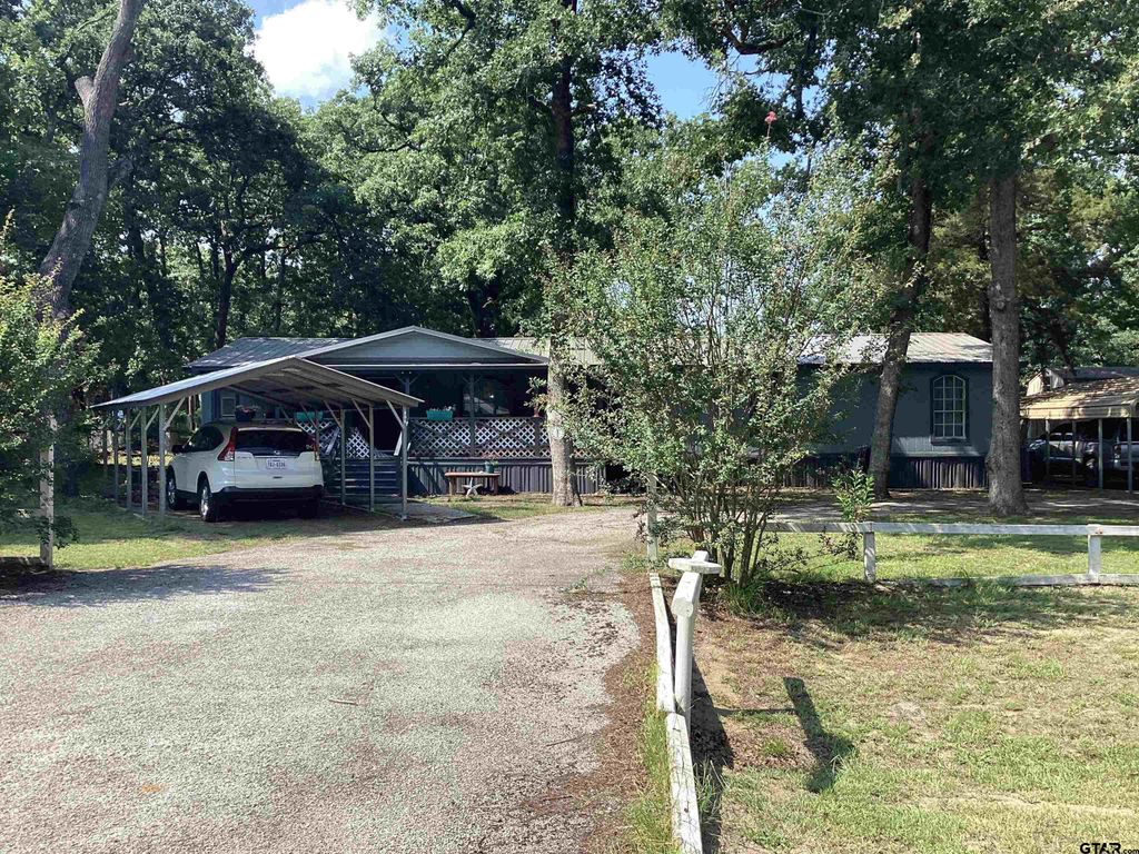 131 E Cedar Lane, Murchison, TX 75778
