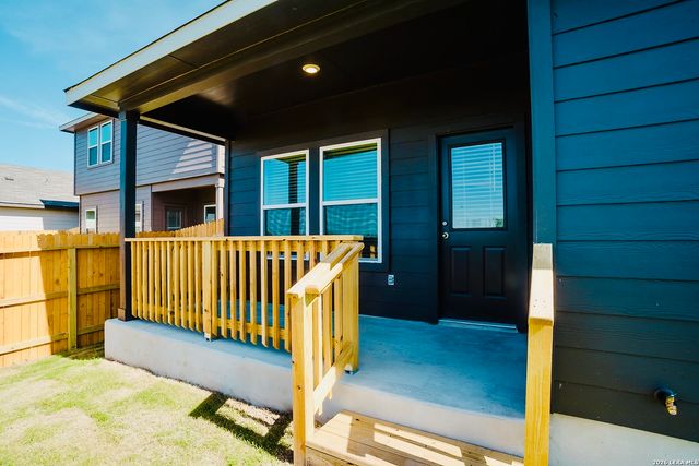 1548 Agave Cellar, New Braunfels, TX 78130