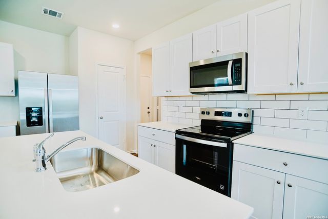 1548 Agave Cellar, New Braunfels, TX 78130