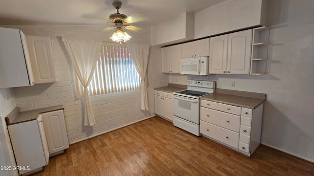 11375 N 112TH Drive, Youngtown, AZ 85363