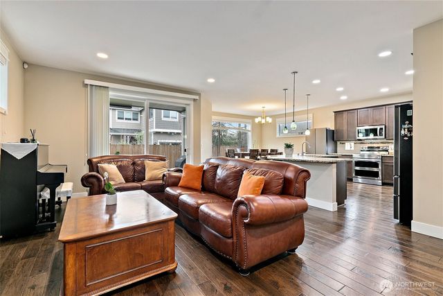 110 204th Place SW, Lynnwood, WA 98036