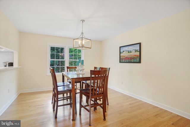 7628 GRALNICK PL, Springfield, VA 22153