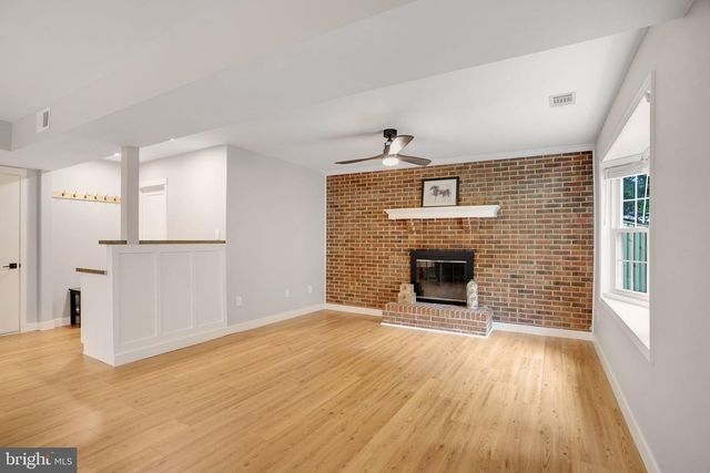 7628 GRALNICK PL, Springfield, VA 22153