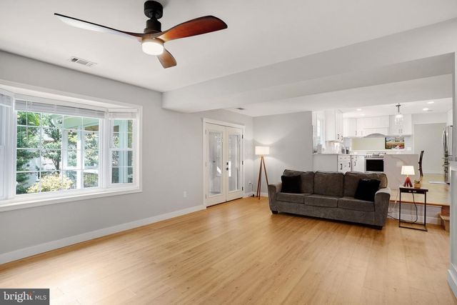 7628 GRALNICK PL, Springfield, VA 22153
