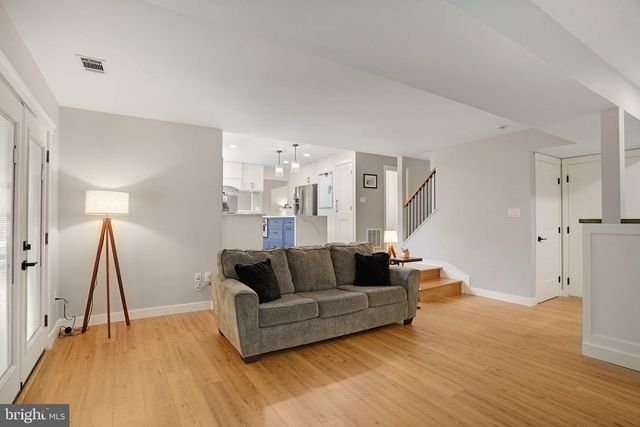 7628 GRALNICK PL, Springfield, VA 22153