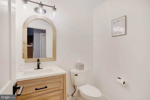 7628 GRALNICK PL, Springfield, VA 22153