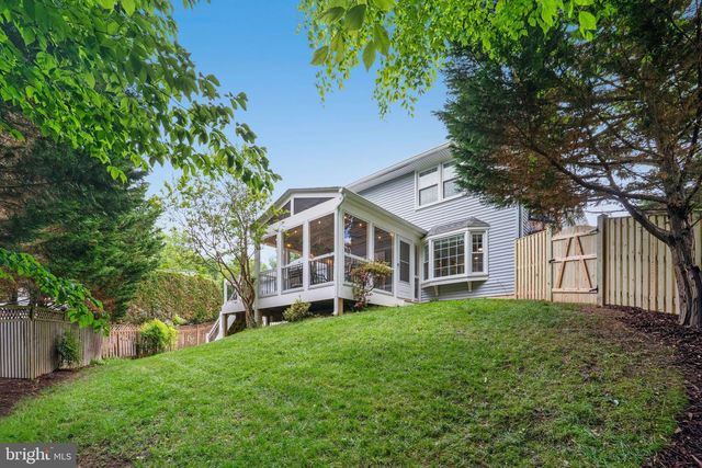 7628 GRALNICK PL, Springfield, VA 22153