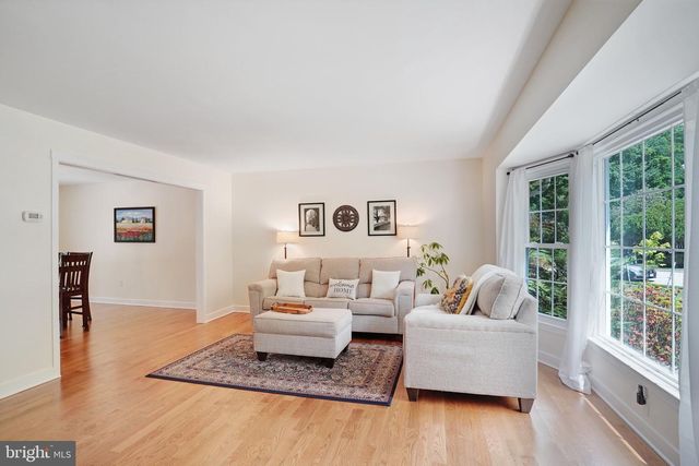 7628 GRALNICK PL, Springfield, VA 22153