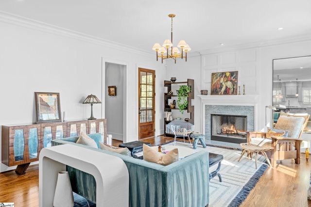 1 Fairview Avenue, Greenville, SC 29601