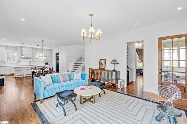 1 Fairview Avenue, Greenville, SC 29601