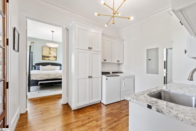 1 Fairview Avenue, Greenville, SC 29601
