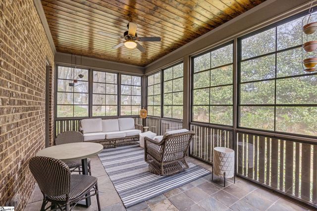 1 Fairview Avenue, Greenville, SC 29601