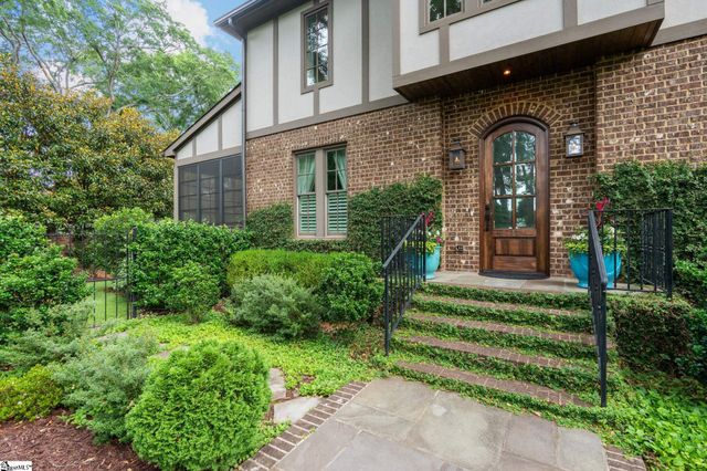 1 Fairview Avenue, Greenville, SC 29601