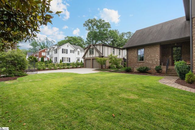 1 Fairview Avenue, Greenville, SC 29601