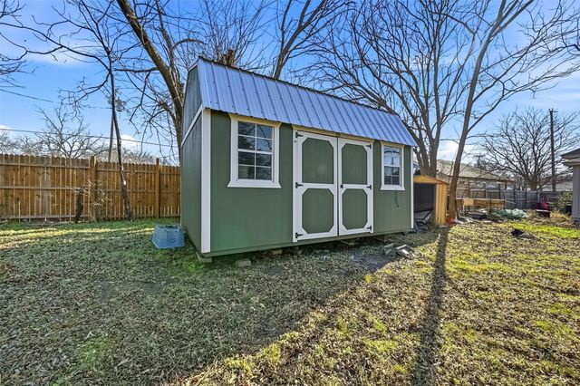 821 E Jones Street, Sherman, TX 75090