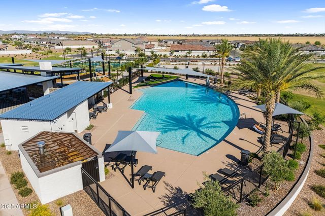 987 W MACAW Drive, Queen Creek, AZ 85140