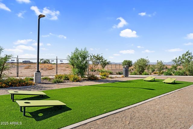 987 W MACAW Drive, Queen Creek, AZ 85140