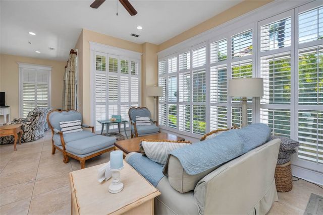 800 Ocean Blvd 108, St Simons Island, GA 31522