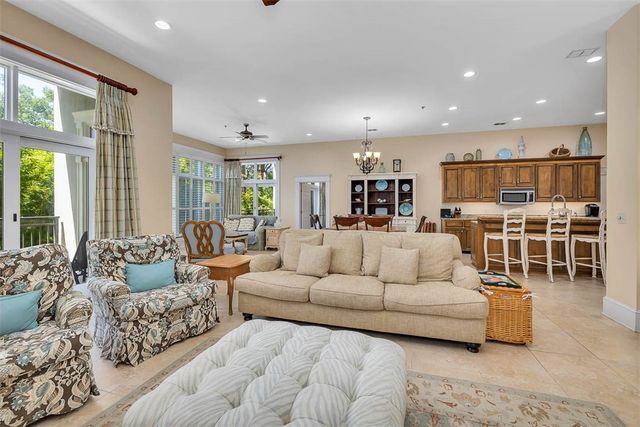 800 Ocean Blvd 108, St Simons Island, GA 31522