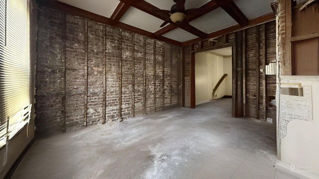 630 E 90th Place, Chicago, IL 60619